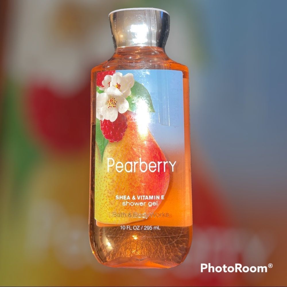 COPY - Bath & Body Works “Pearberry” Shower Gel